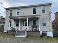 Building Photo - Spacious home 4 bedroom 2 1/2 bath Pittsburgh PA 15201