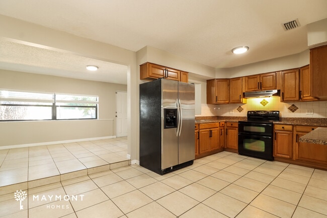 Building Photo - 12201 106th St