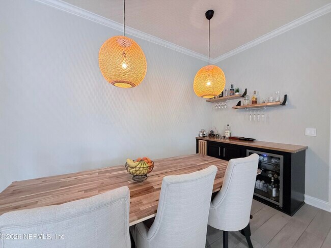 Building Photo - 171 Granite Ave