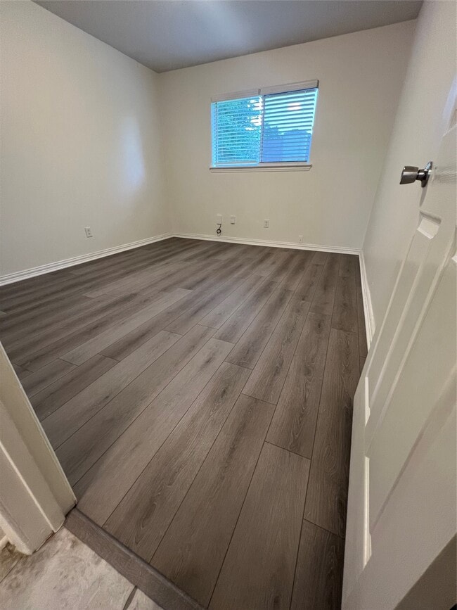 Building Photo - 12818 Westella Dr