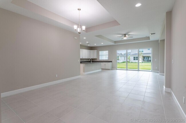 Building Photo - 16287 Melogold Dr