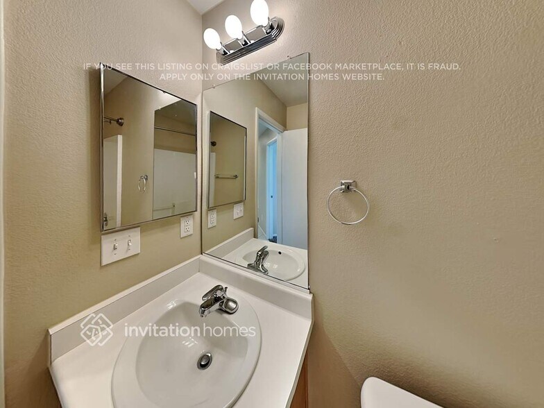Building Photo - 9528 Swiss Stone Ct