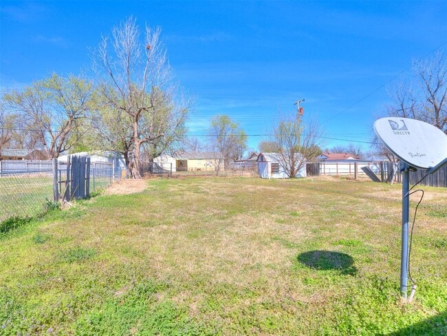 Building Photo - 3637 Firethorn Dr