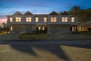 Building Photo - 16076 Echo Glen Dr