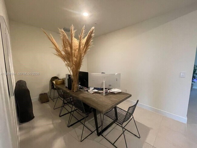 Building Photo - 8045 NW 104th Ave