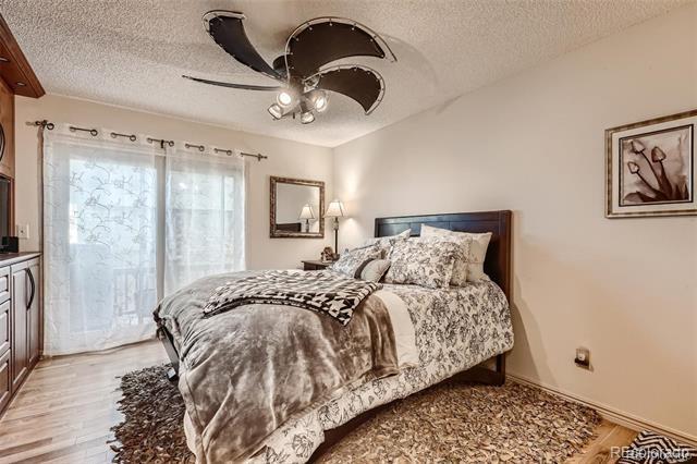 Building Photo - 7602 S Cove Cir