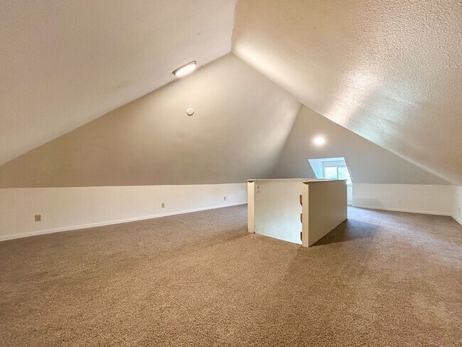 Building Photo - 19th - GPM351N-4