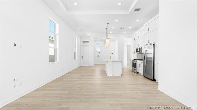 Building Photo - 4954 Rivo Alto Cir