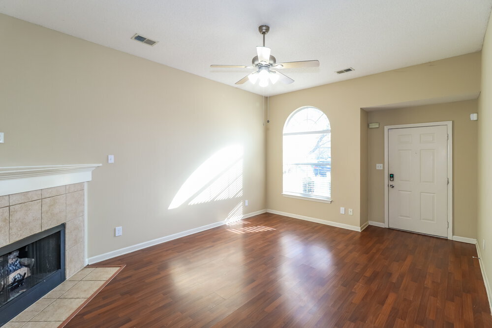 Building Photo - 6804 Kamali Ave