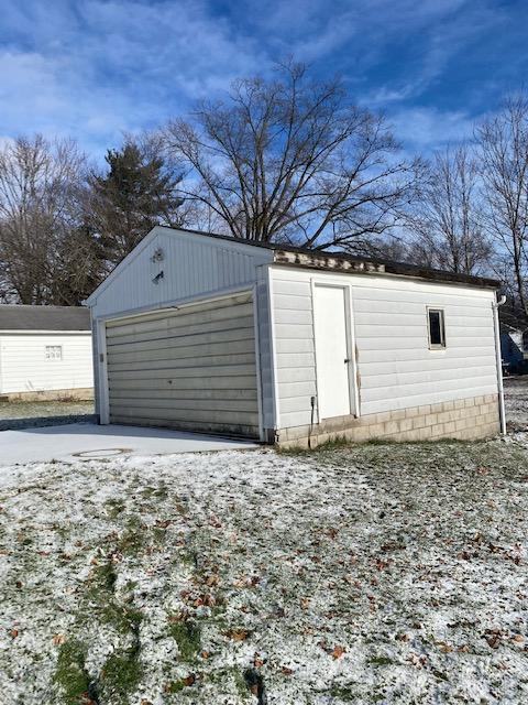 Building Photo - 69 S Dunlap Ave