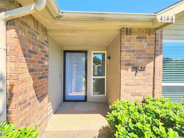 Building Photo - 4144 Driscoll Dr