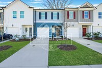 Building Photo - 102 Jaxton St