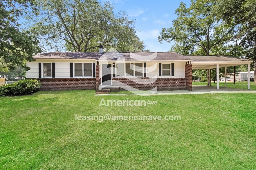 Primary Photo - 883 Medfield Rd