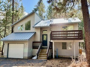 Building Photo - $200.00 Rent Credit Incentive each month w...