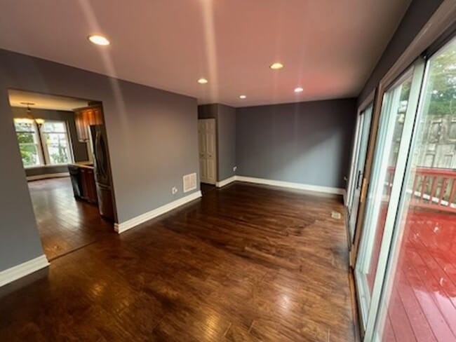 Building Photo - Beautiful 3 Bedroom 1.5 Bathrooms Anne Arundel County Town Home