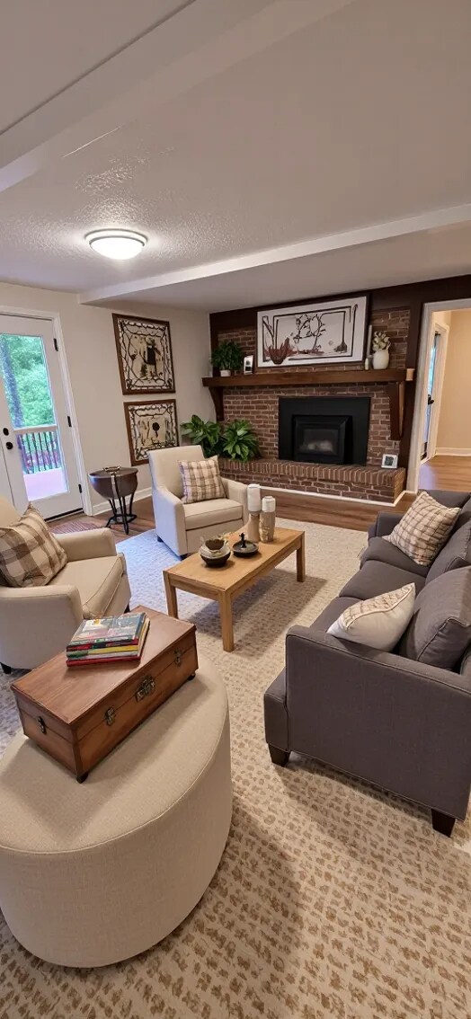 Building Photo - 2212 Old Kearney Rd