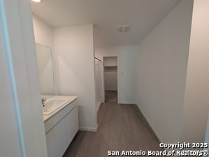 Building Photo - 4618 Legacy Pt