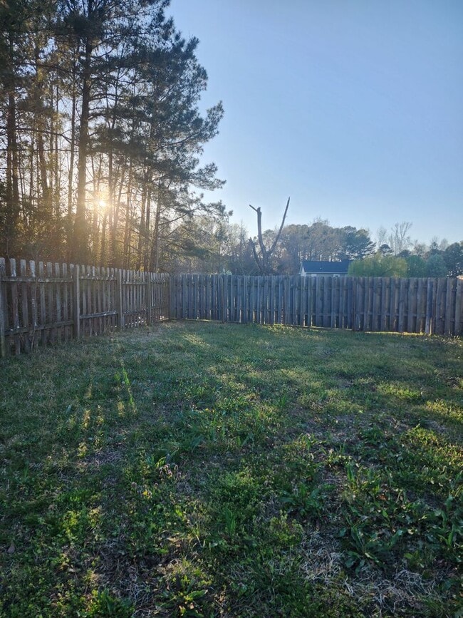 Building Photo - 1306 Bob Braswell Ct