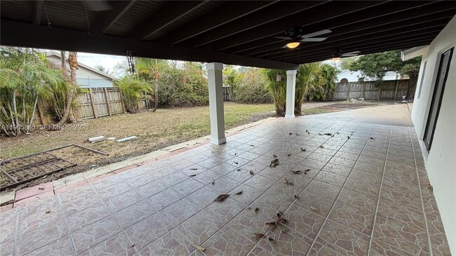 Building Photo - 6622 SW 148th Pl