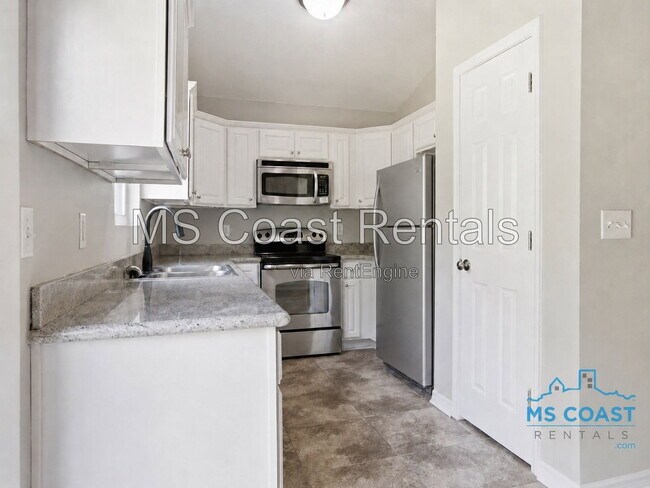 Building Photo - 13263 Willow Oak Cir
