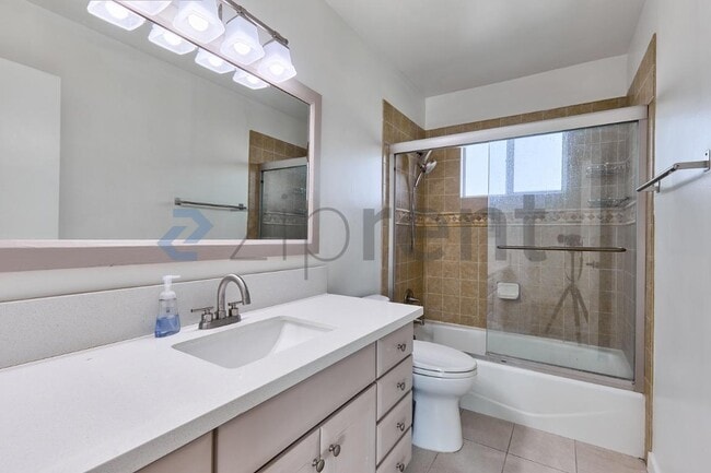 Building Photo - 1410 Central Ave