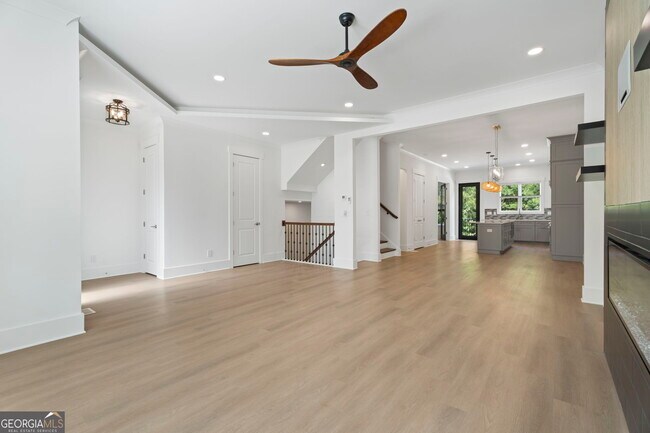 Building Photo - 173 Brush Creek Ct