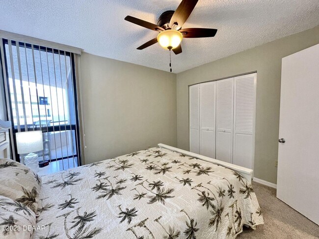 Building Photo - Furnished Oceanview 2 Bed, 2 Bath Condo – Available Now!