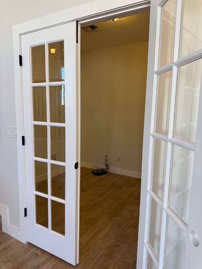 Building Photo - 3045 Woodhead