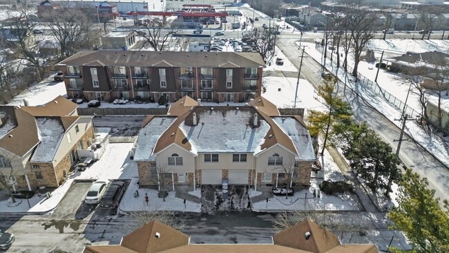 Building Photo - 4343 W Emerald Way St