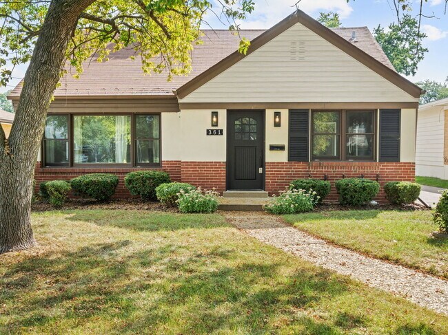 Building Photo - 361 Bryant Ave
