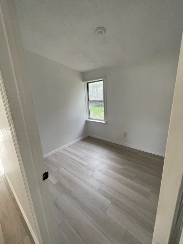 Building Photo - 15731 Trigonia St