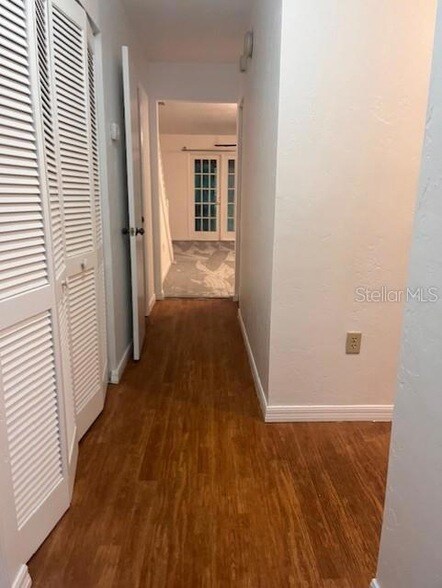Building Photo - 5115 SW 92nd Ct