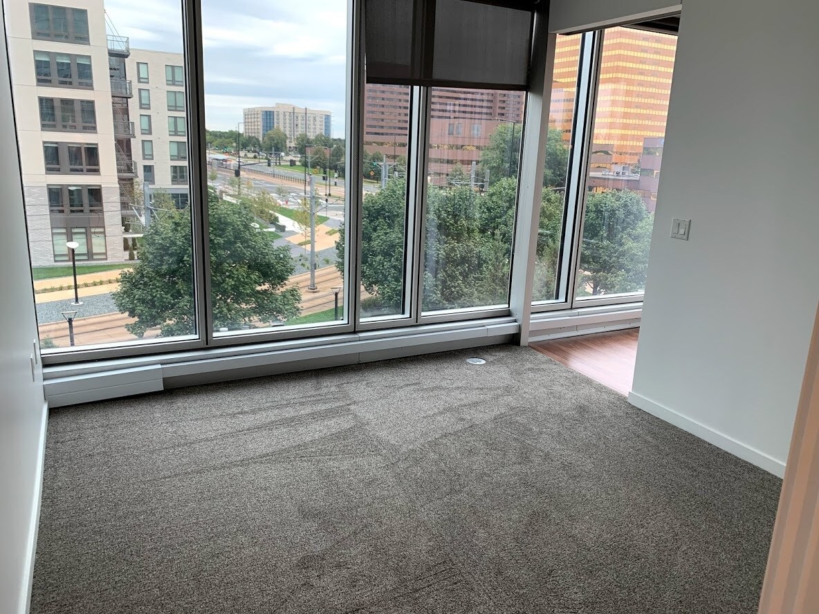 Building Photo - 8151 33rd Ave S