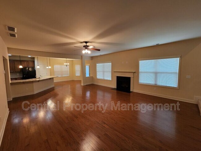 Building Photo - 265 Meadow Blossom Way