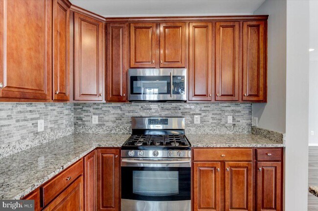Building Photo - 11575 Cavalier Landing Ct