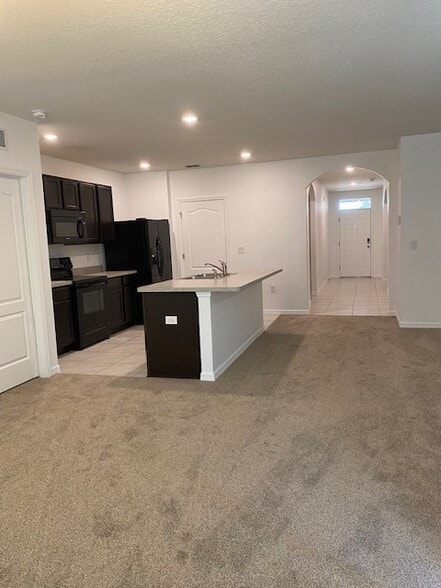 Building Photo - 175 Grove Branch Rd