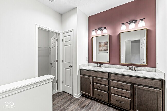 Building Photo - 9442 Orchard Cove Dr