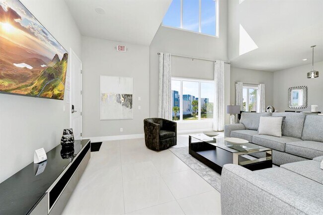 Building Photo - 7740 Sandy Ridge Dr