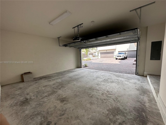 Building Photo - 8317 NW 45th St