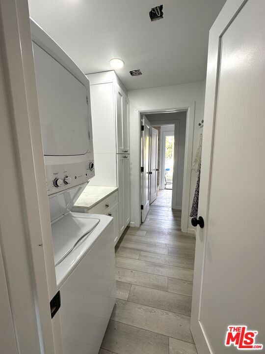 Building Photo - 22535 Sylvan St