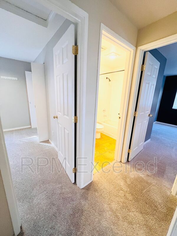 Building Photo - 27619 220th Ct SE