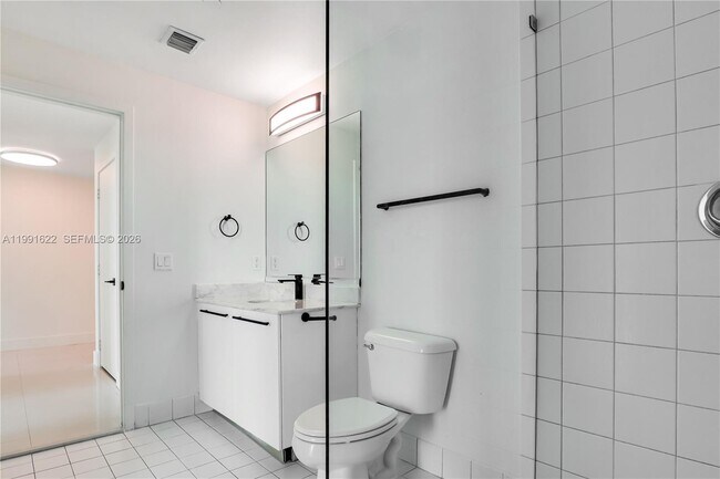 Building Photo - 888 Biscayne Blvd