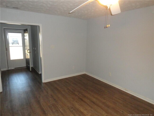 Building Photo - 172 Emma Ln