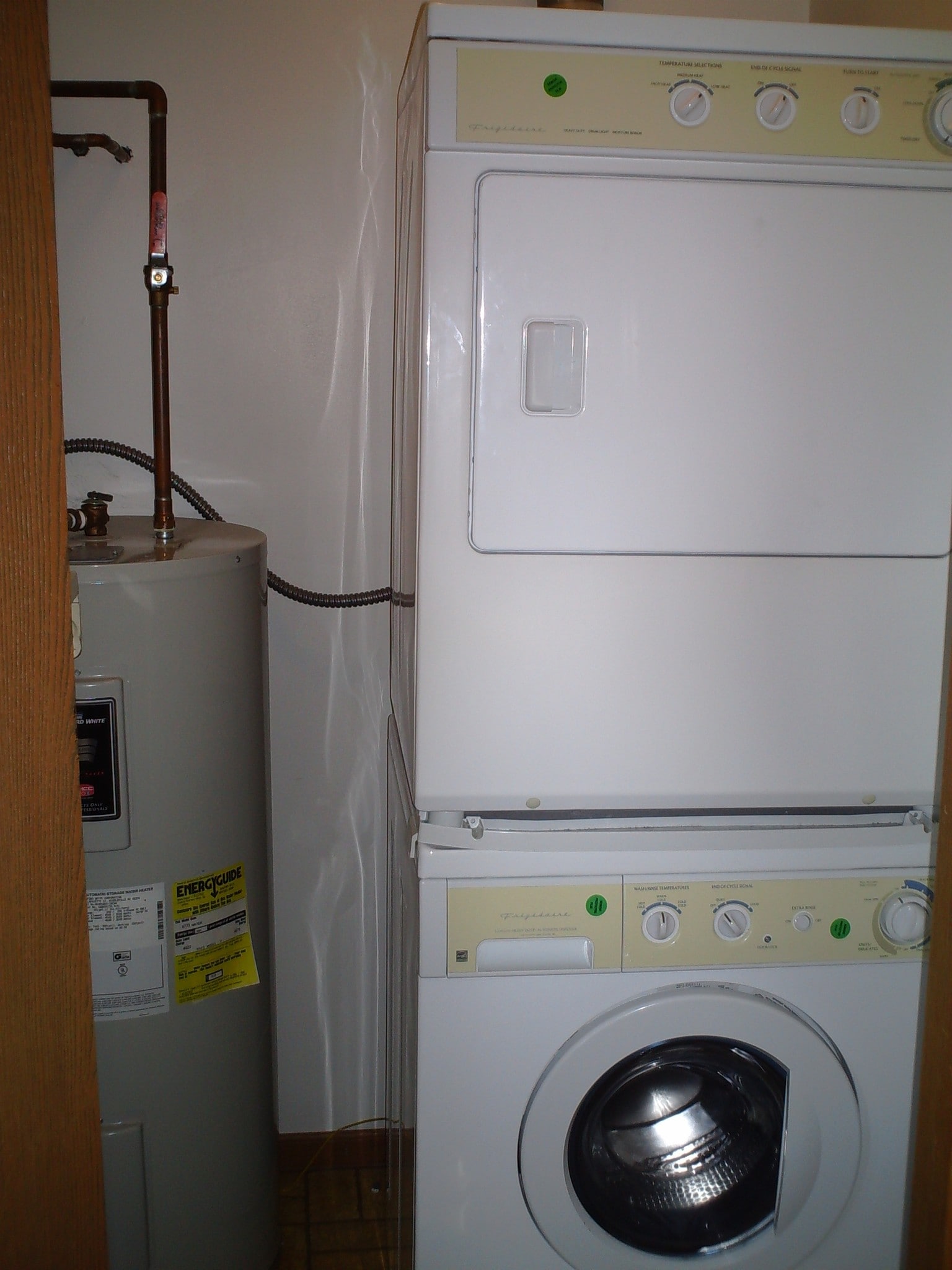 Laundry - 2538 Hope Dr