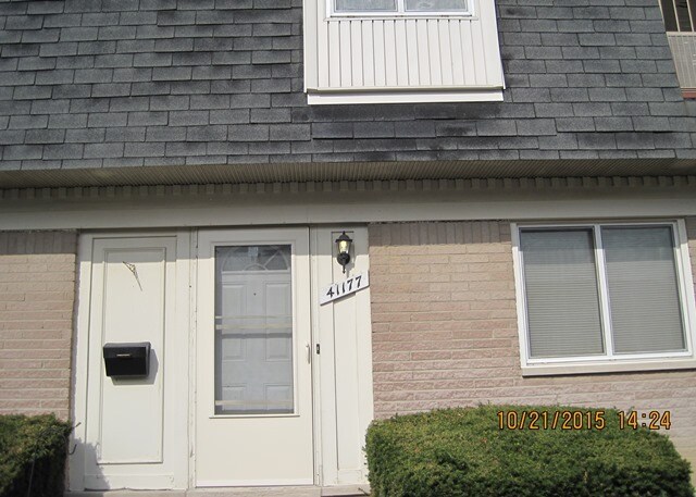 Primary Photo - 41177 S Woodbury Green Dr