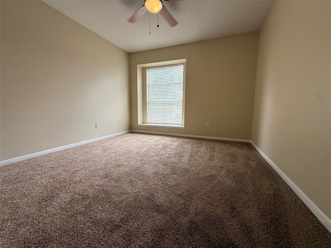 Building Photo - 17149 Beaver Springs Dr