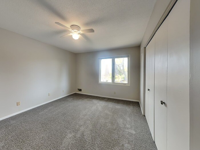 Building Photo - 8525 Ivywood Ave S