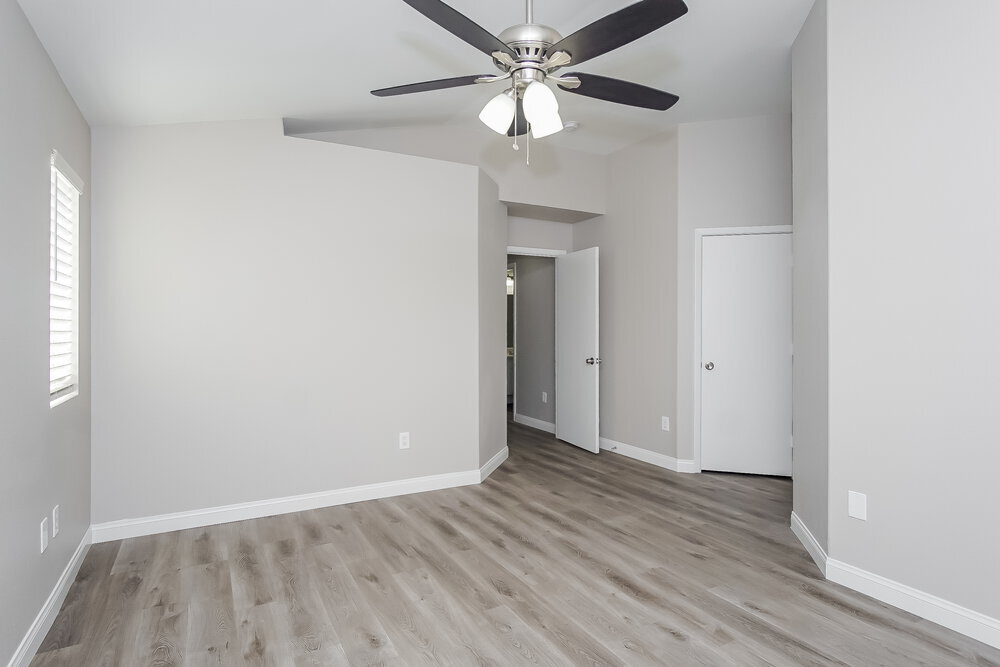 Building Photo - 4400 Sandhorse Ct