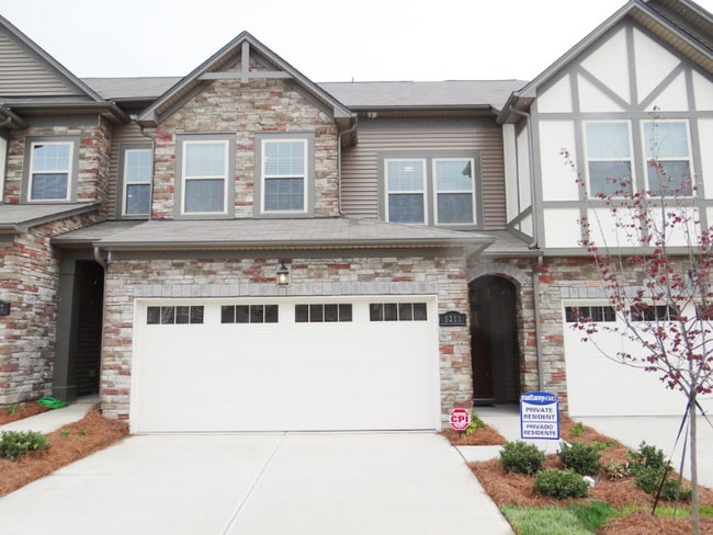 Primary Photo - 9311 Glenburn Ln