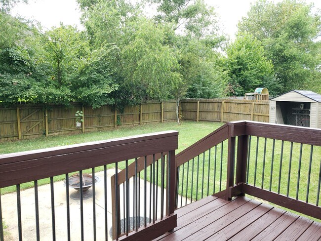 Building Photo - Beautiful Ranch in Fields of Northmeade! M...